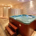 Romance Golden Line For Rent Апартамент *