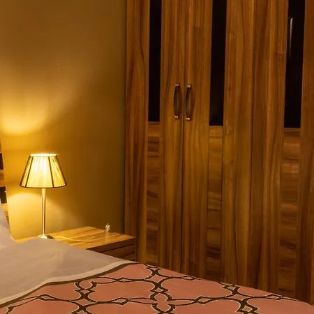 Romance Golden Line For Rent * Golden Sands