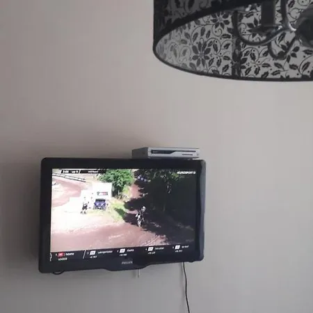 Romance Golden Line For Rent Apartment *