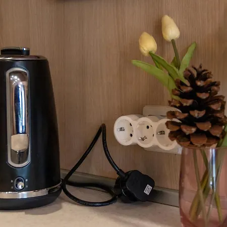 Romance Golden Line For Rent