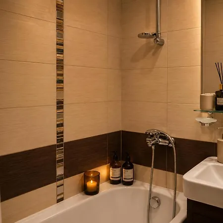 Romance Golden Line For Rent Апартаменты