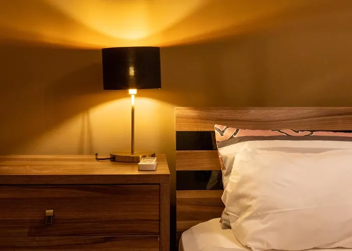 Romance Golden Line For Rent Apartment